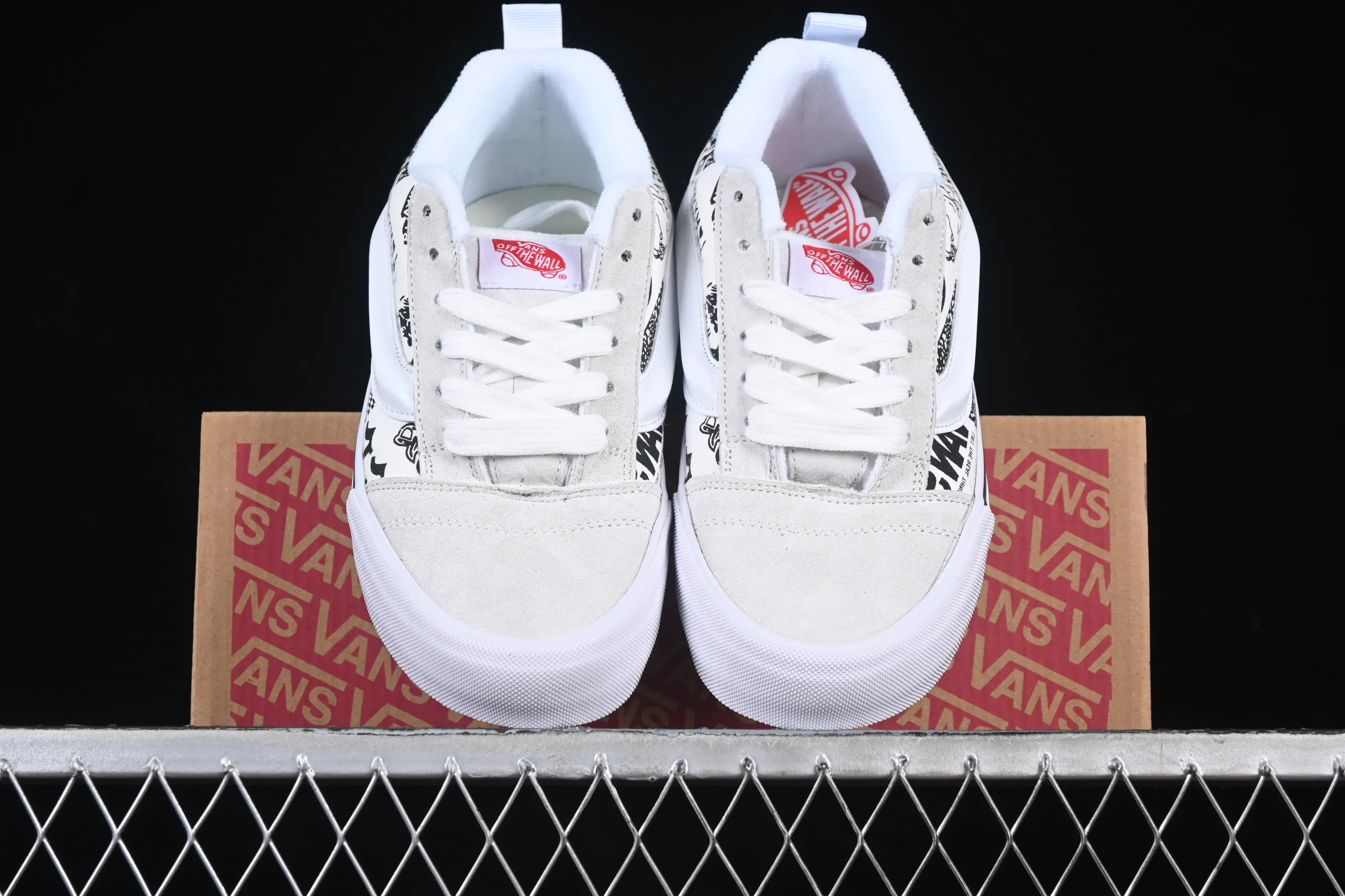 All categories Vans Vans series Vans Low Vans low-top Vans Knu Skool Vans low-top retro casual fat bread shoes VN000CS0239
